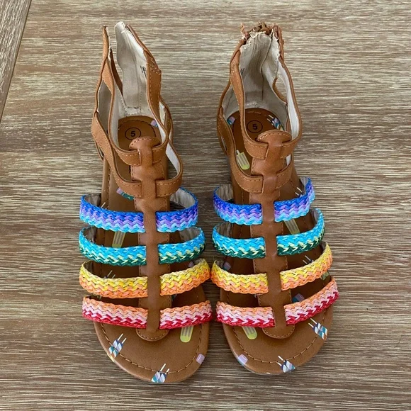 Cat Jack Girls’ Rainbow Gladiator Sandals
